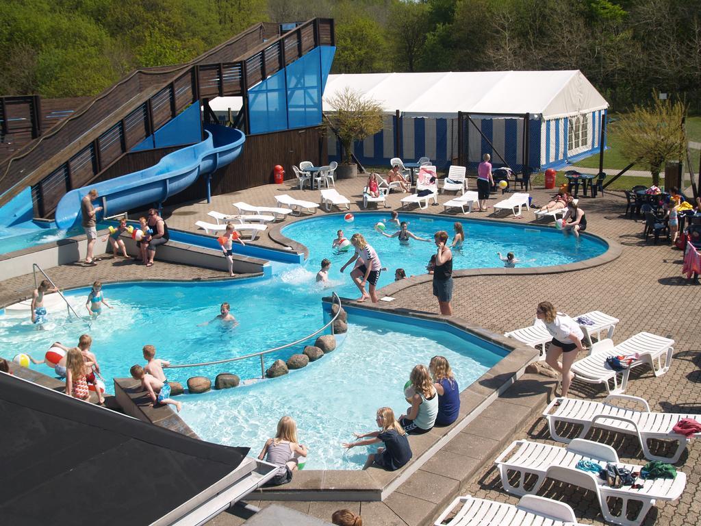 Riis Feriepark Give Exterior photo